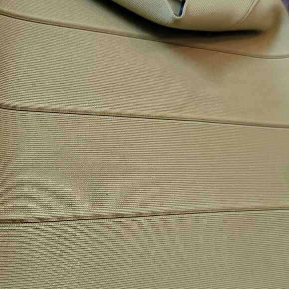 BCBGMAXAZIRA XS lime green bandage skirt💚💛 - Picture 2 of 7